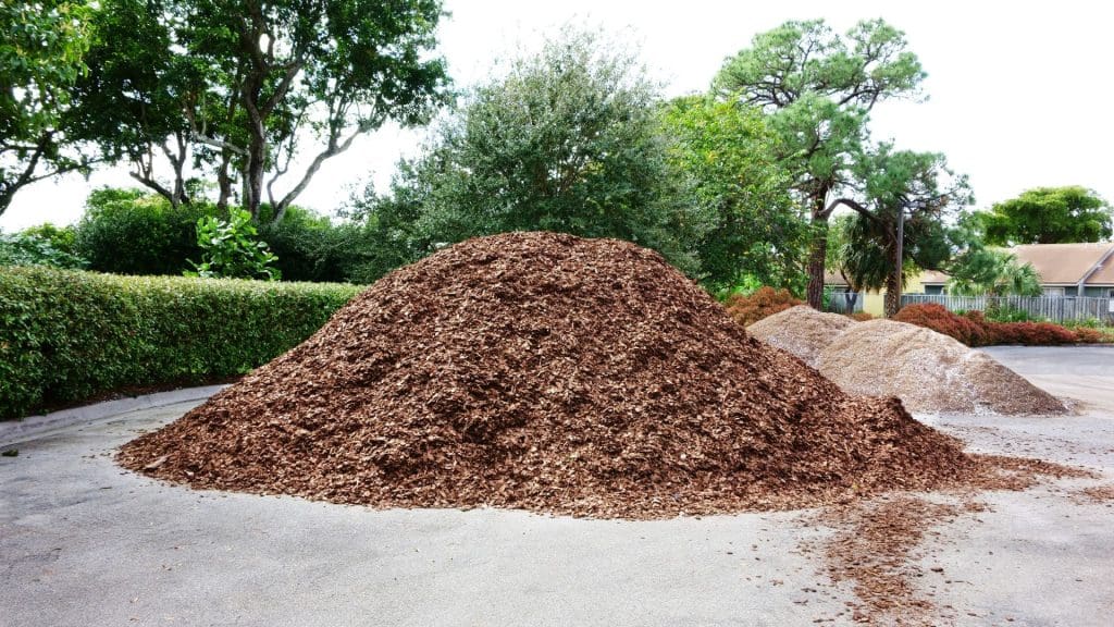 Mulching & Moisture Management Mulching & Moisture Management